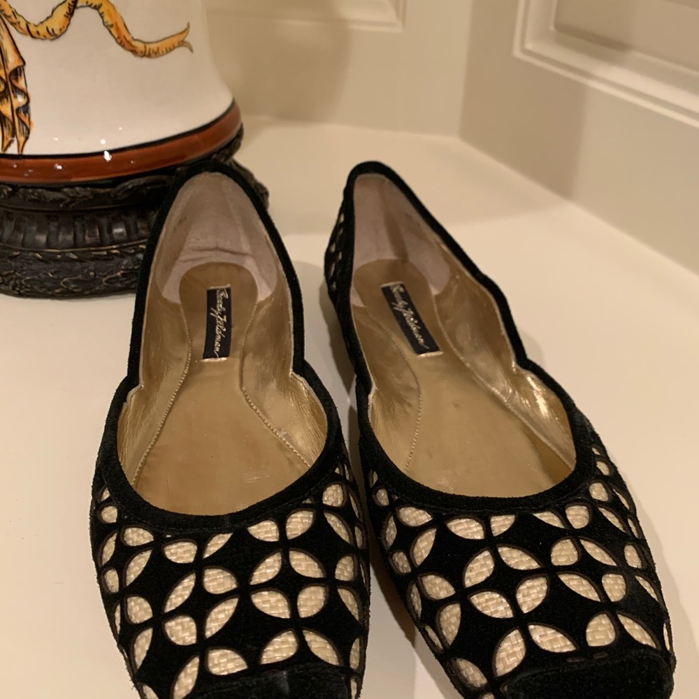 Beverly Feldman Gold and Black Velvet Flats, 8.5M